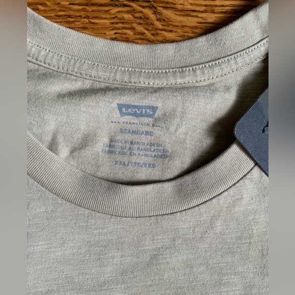 NEW MENS LEVIS T SHIRT - Picture 3 of 4